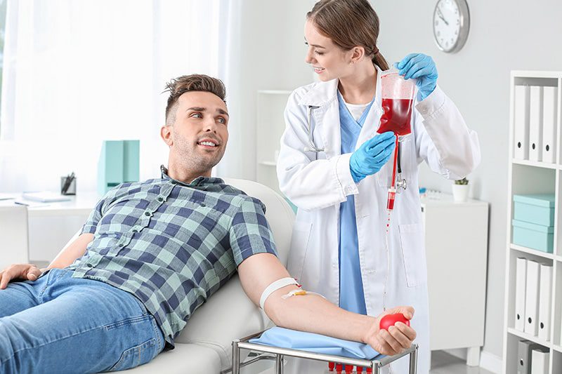 Krwiodawstwo – kto i gdzie może oddać krew?
