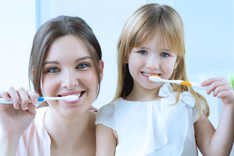 Jak zadbać o zęby dziecka?
